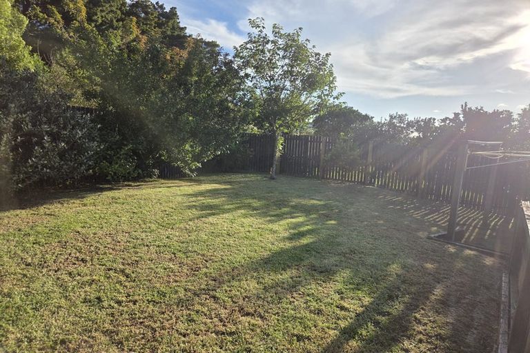 Photo of property in 35 Aronia Way, Goodwood Heights, Auckland, 2105