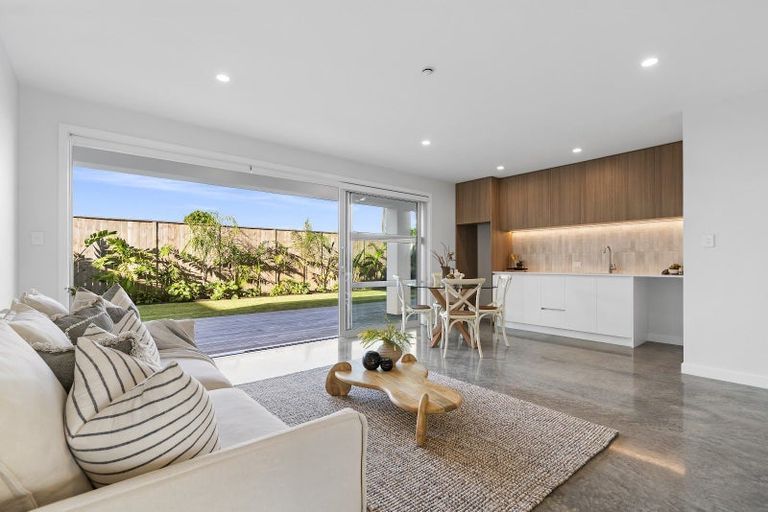 Photo of property in 43 Monticello Key, Papamoa Beach, Papamoa, 3118