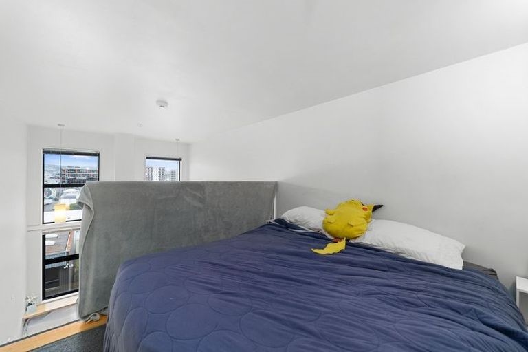 Photo of property in Urbane Apartments, 30/29 Webb Street, Mount Cook, Wellington, 6011