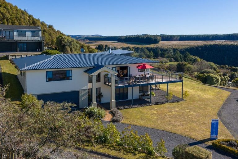 Photo of property in 33 Turangitukua Terrace, Kuratau, Turangi, 3381