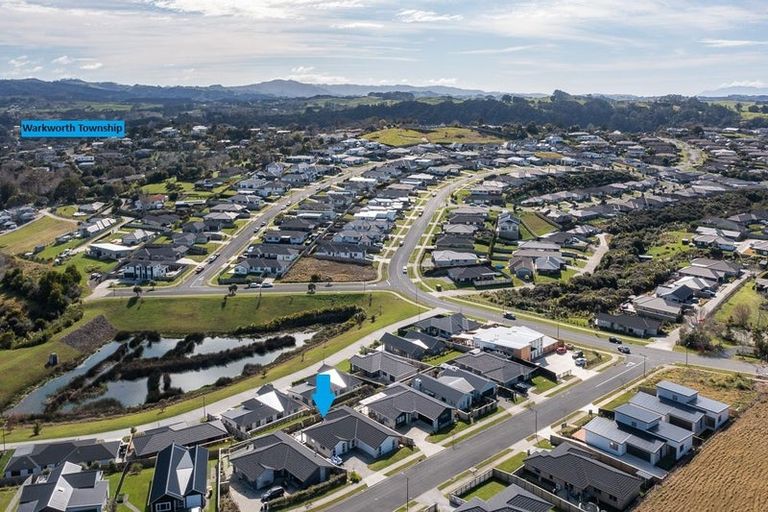 Photo of property in 10 Titapu Road, Warkworth, 0910