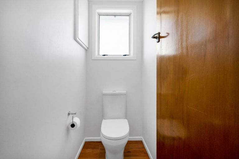 Photo of property in 7 Hulke Crescent, Bell Block, New Plymouth, 4312