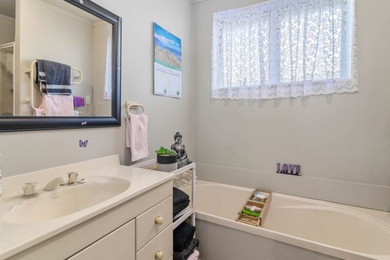 Photo of property in 29 Bidois Road, Fairy Springs, Rotorua, 3015