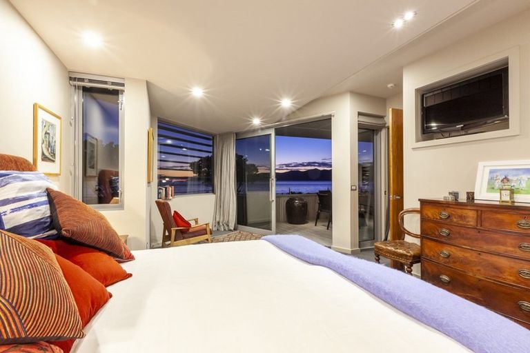 Photo of property in 88 Marine Parade, Paraparaumu Beach, Paraparaumu, 5032