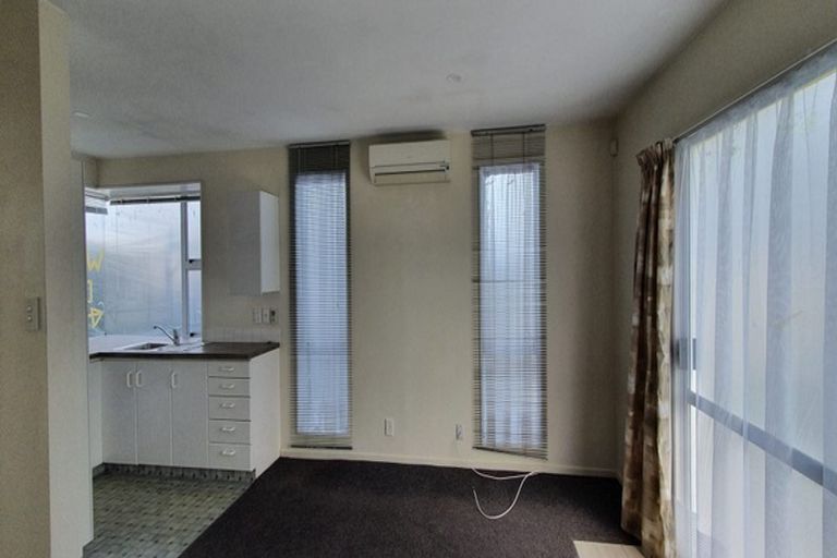 Photo of property in 4/13 Allard Street, Edgeware, Christchurch, 8013