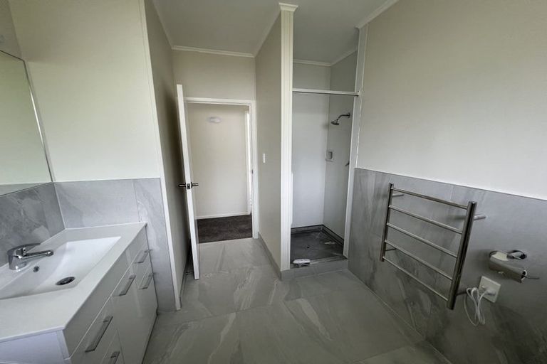 Photo of property in 96 Glamorgan Drive, Torbay, Auckland, 0630