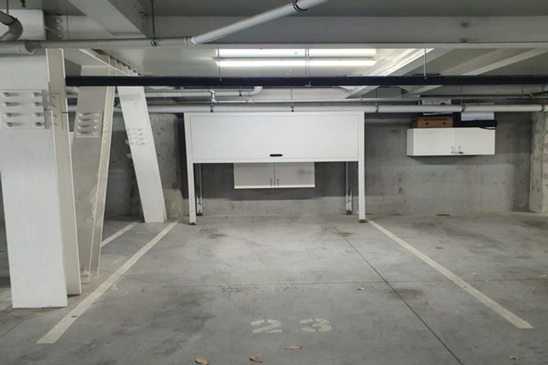 Photo of property in Wyndham Gardens Apartments, 410/30 Red Oaks Drive, Frankton, Queenstown, 9300