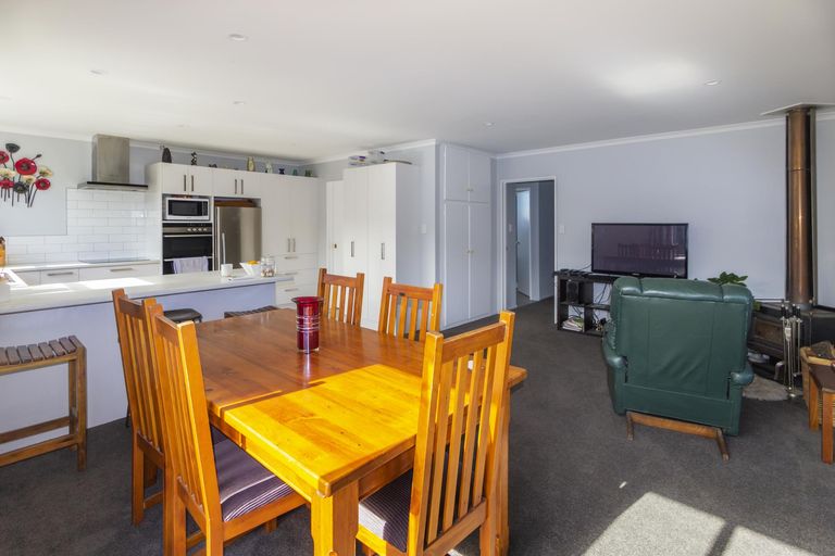 Photo of property in 74 Shortland Road, Oamaru North, Oamaru, 9494