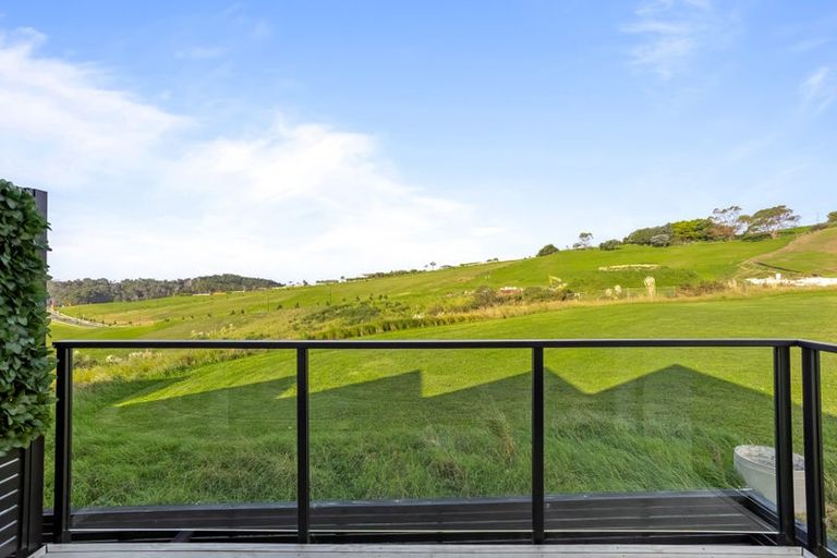 Photo of property in 19/23 Makomako Drive, Orewa, 0931