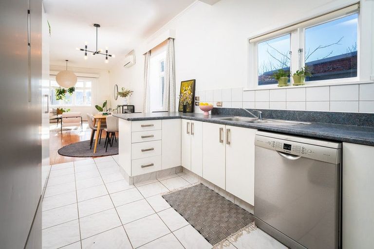 Photo of property in 34a Dundas Street, Seatoun, Wellington, 6022