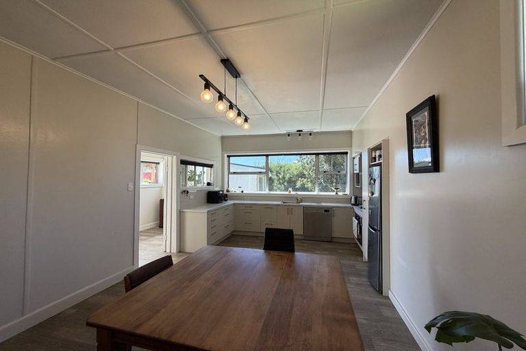 Photo of property in 49 School Road, Clive, 4102