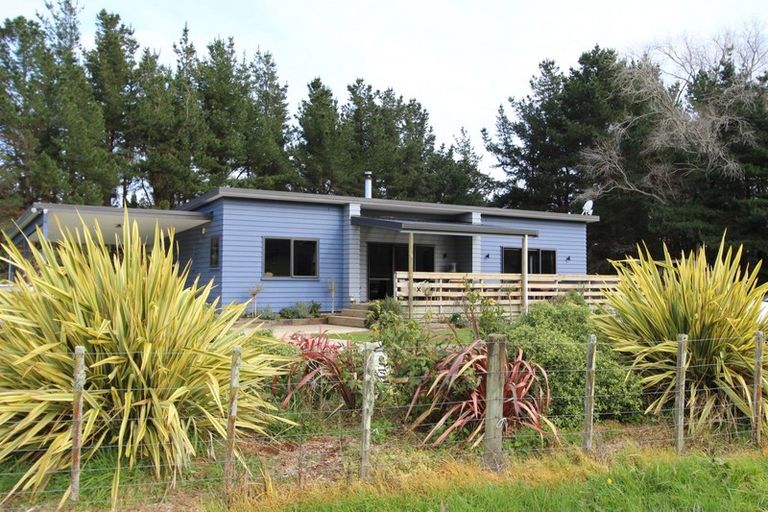Photo of property in 105 Thompsons Road, Pahiatua, 4982