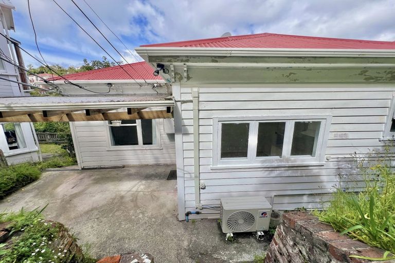 Photo of property in 7 Hadfield Terrace, Kelburn, Wellington, 6012