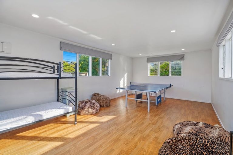 Photo of property in 17 Martin Place, Cooks Beach, Whitianga, 3591