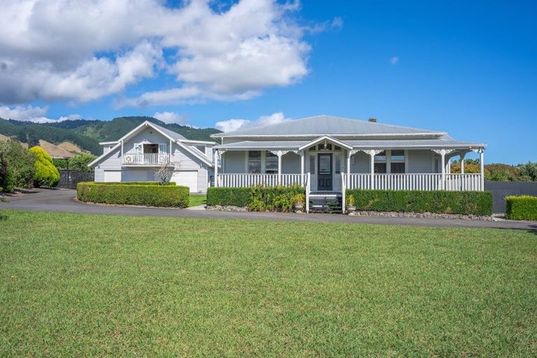 Photo of property in 106 Settlement Road, Te Horo, Otaki, 5582