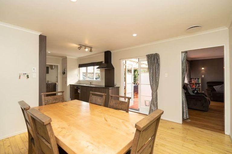 Photo of property in 337a Cambridge Road, Hillcrest, Hamilton, 3216