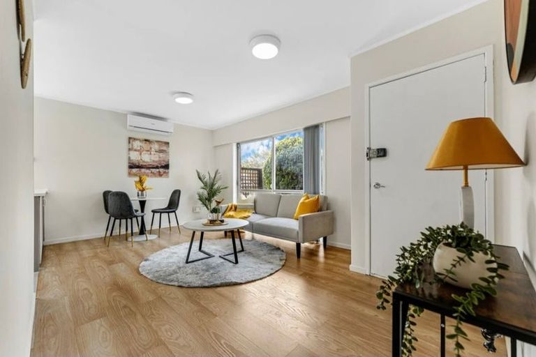 Photo of property in 5/28 Waimai Avenue, Weymouth, Auckland, 2103