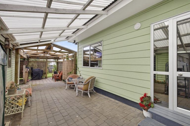 Photo of property in 58 Mould Street, Waitara, 4320