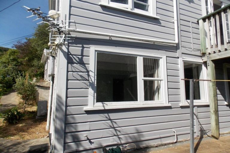 Photo of property in 119 Wadestown Road, Wadestown, Wellington, 6012