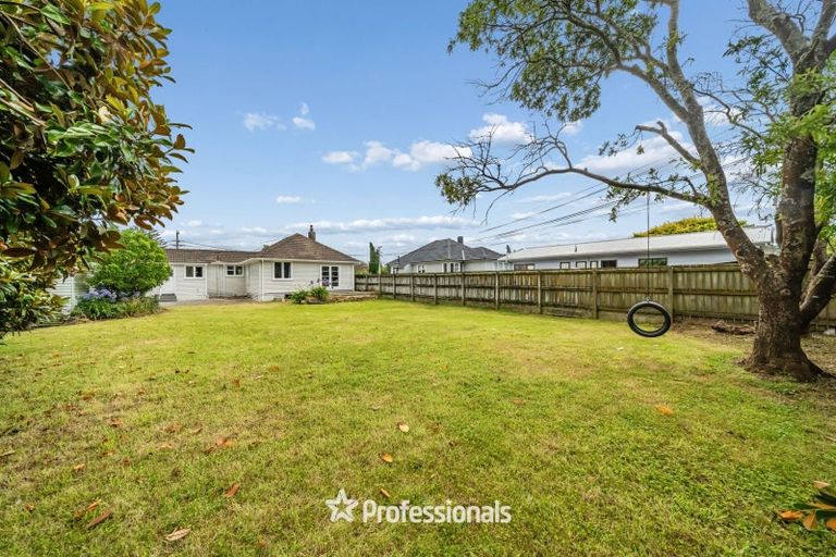 Photo of property in 19 Kowhai Street, Naenae, Lower Hutt, 5011