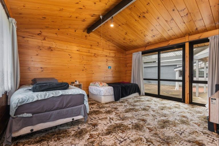 Photo of property in 44 Fox Street, Woodville, 4920