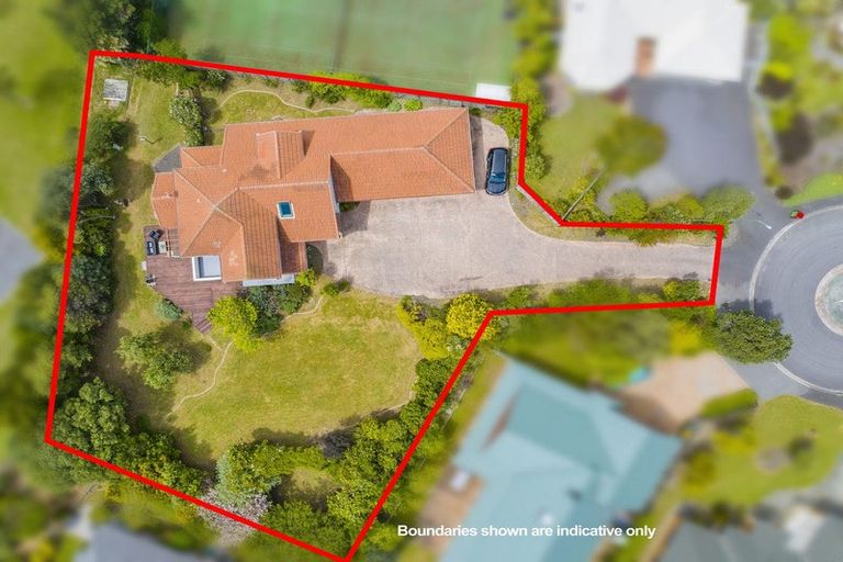 Photo of property in 15 Compass Court, Paraparaumu, 5032