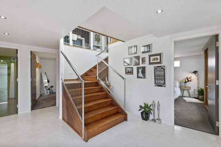 Photo of property in 110 Owhiro Bay Parade, Owhiro Bay, Wellington, 6023