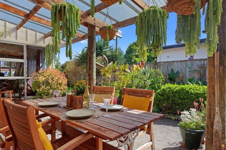 Photo of property in 41 Ocean View Road, Coastlands, Whakatane, 3120