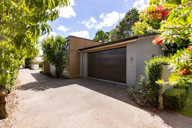 Photo of property in 131 Taylor Street, Cambridge, 3434