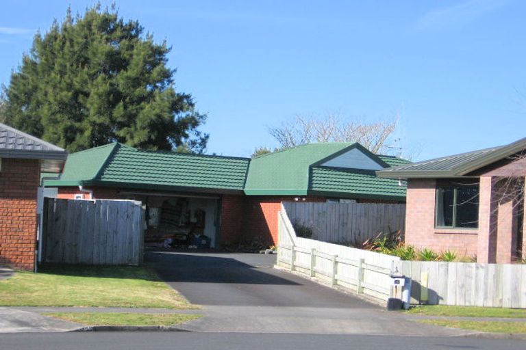 Photo of property in 25 Shannon Place, Nawton, Hamilton, 3200