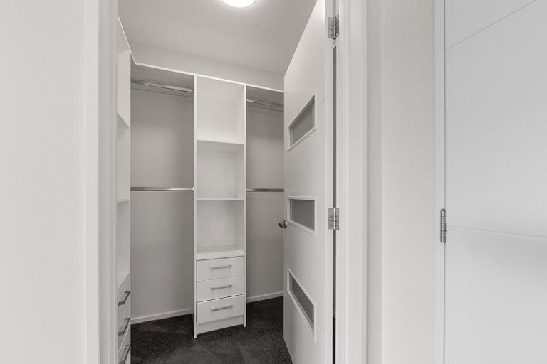 Photo of property in 16 Warhorse Gate, Halswell, Christchurch, 8025