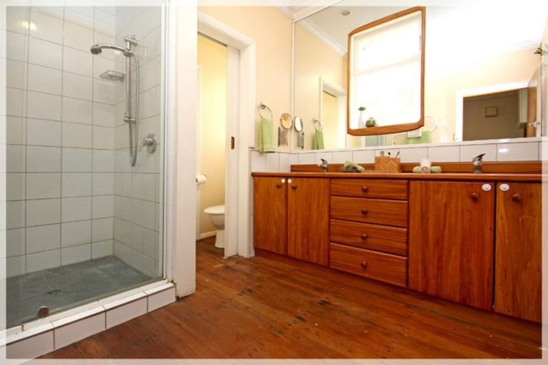 Photo of property in 324 Kimberley Road, Levin, 5571