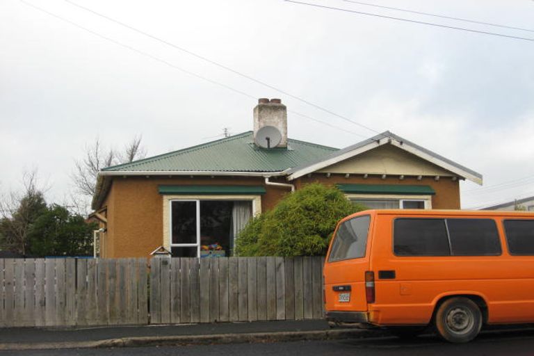 Photo of property in 98 Fawcett Street, South Dunedin, Dunedin, 9012