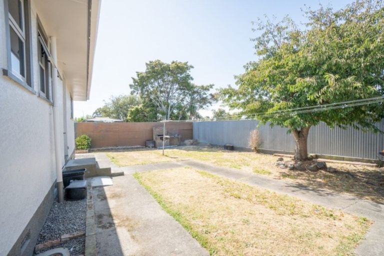 Photo of property in 26 Battersea Place, Roslyn, Palmerston North, 4414