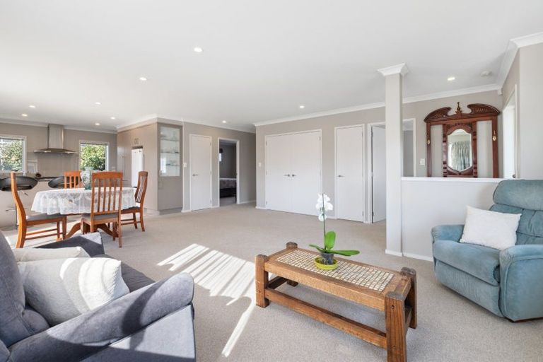 Photo of property in 3 Harmens Way, Greerton, Tauranga, 3112