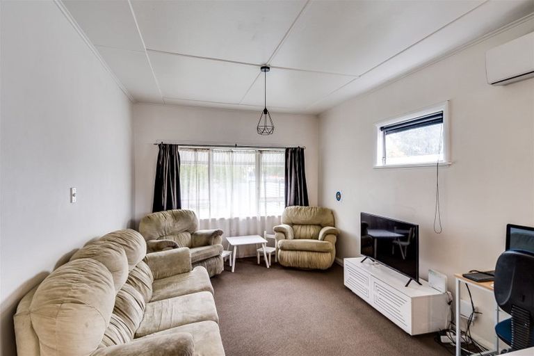 Photo of property in 245 Taradale Road, Pirimai, Napier, 4112