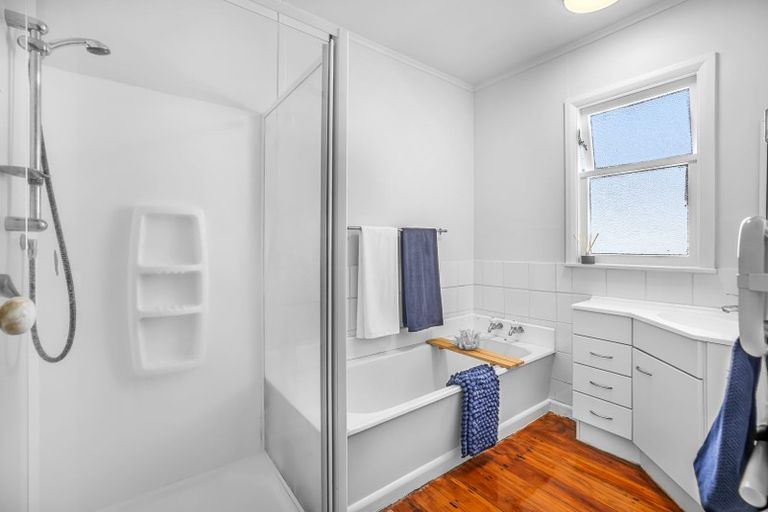 Photo of property in 12 Campbell Street, Leamington, Cambridge, 3432