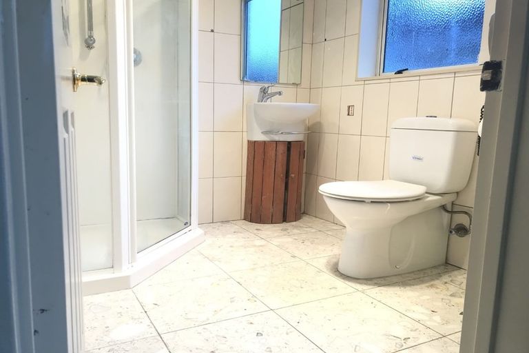 Photo of property in 186 Old Wairoa Road, Papakura, 2110