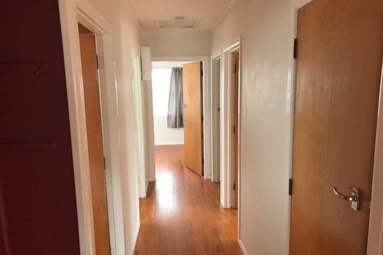 Photo of property in 1/20 O'donn Avenue, Beach Haven, Auckland, 0626