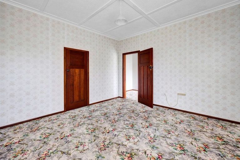 Photo of property in 192 High Street, Eltham, 4322