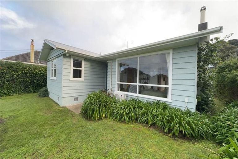 Photo of property in 45 Moana Road, Okitu, Gisborne, 4010