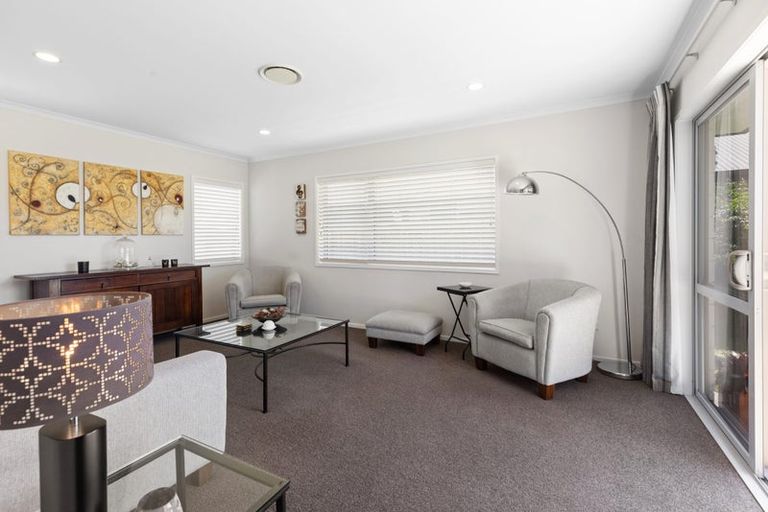 Photo of property in 10 Montia Close, Papamoa Beach, Papamoa, 3118