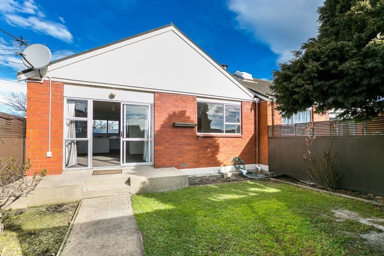 Photo of property in 20d Oxford Street, South Dunedin, Dunedin, 9012