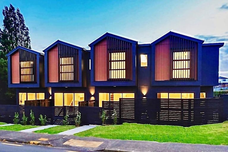 Photo of property in 82c Union Road, Howick, Auckland, 2014