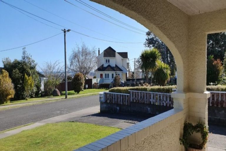 Photo of property in 11 Maxwell Avenue, Durie Hill, Whanganui, 4500