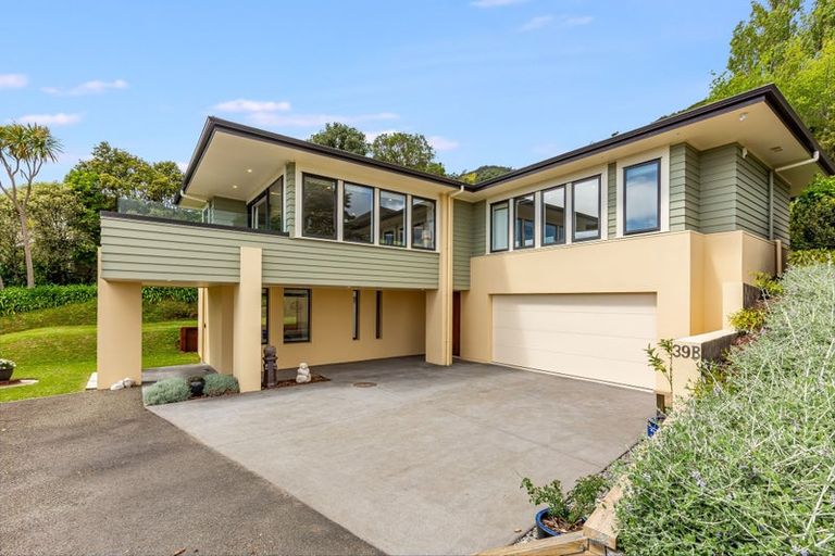 Photo of property in 39b Kakariki Grove, Waikanae, 5036