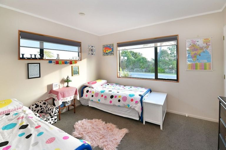 Photo of property in 201 Mahurangi East Road, Snells Beach, 0920