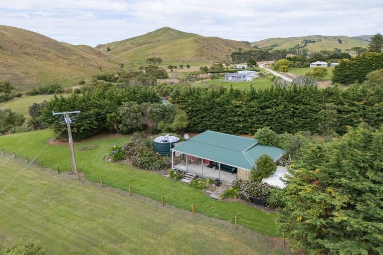 Photo of property in 436 Whangaehu Road, Porangahau, 4293