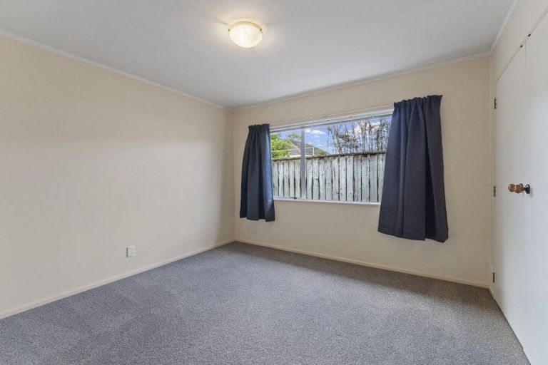 Photo of property in 17a Carlisle Street, Levin, 5510