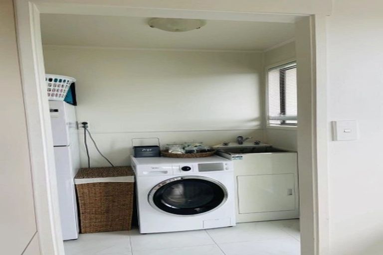 Photo of property in 53 Nor'east Drive, Torbay, Auckland, 0632